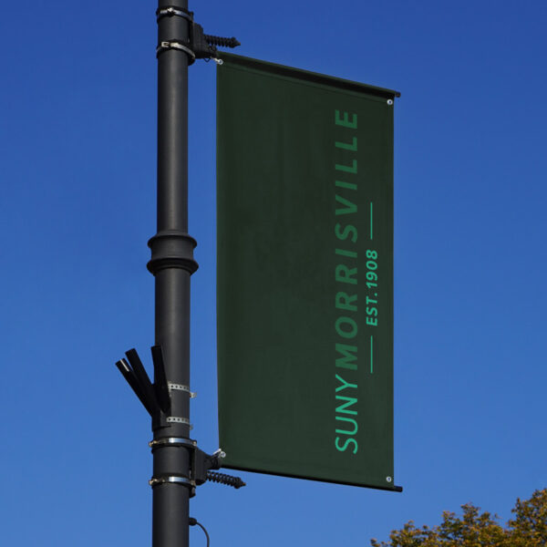 Banner with pockets